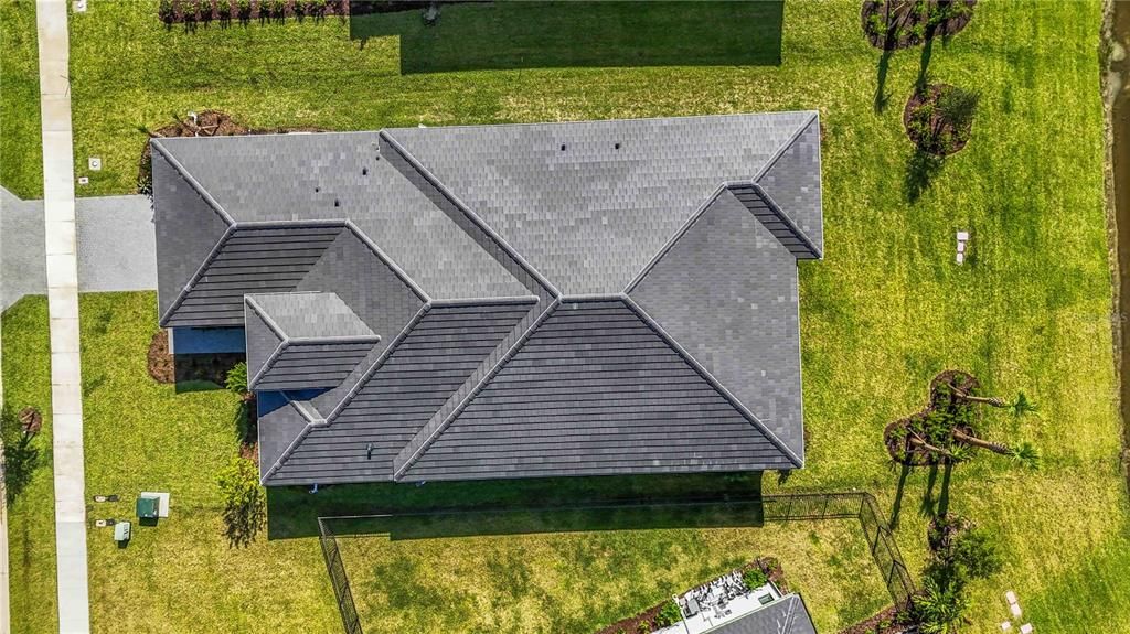 Active With Contract: $1,095,000 (3 beds, 3 baths, 3000 Square Feet)