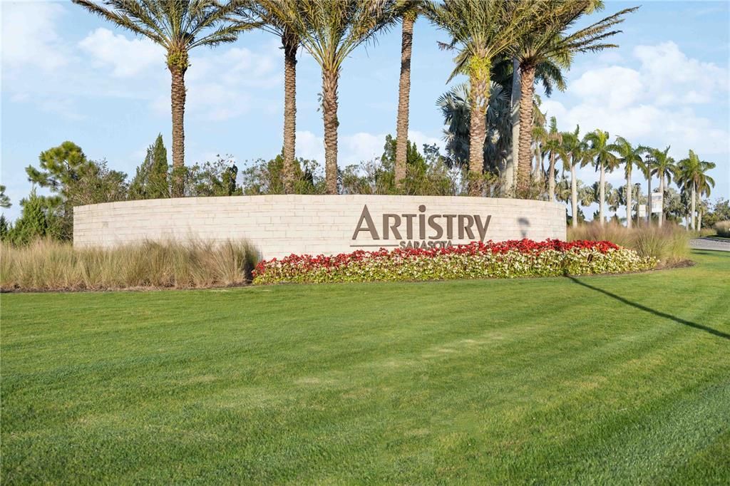 Active With Contract: $1,095,000 (3 beds, 3 baths, 3000 Square Feet)