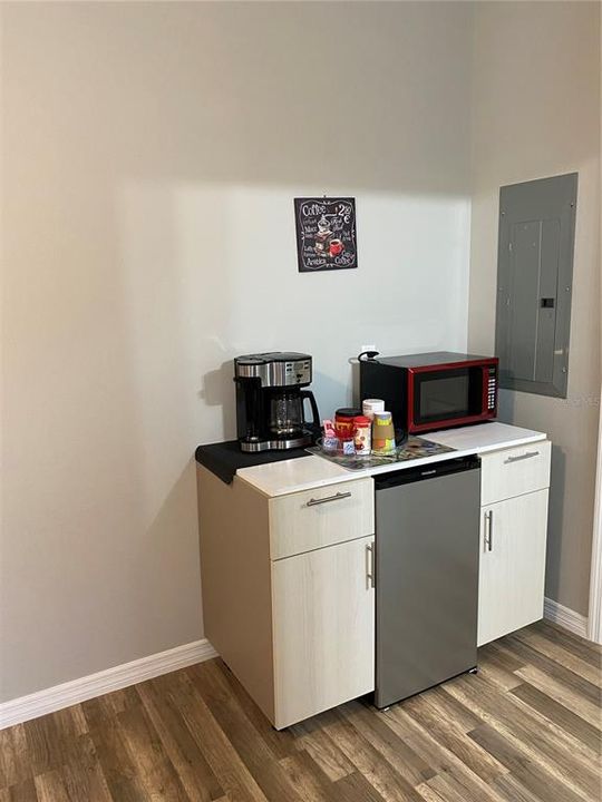 For Sale: $747,000 (2 beds, 0 baths, 1920 Square Feet)