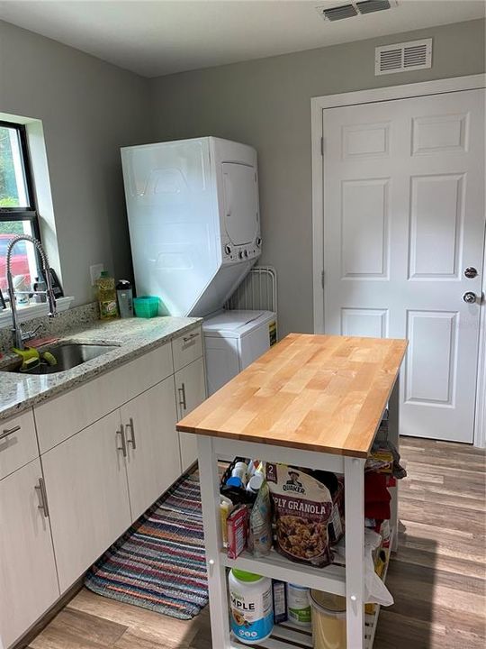 For Sale: $747,000 (2 beds, 0 baths, 1920 Square Feet)