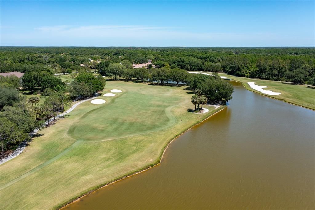 На продажу: $899,900 (4 спален, 3 ванн, 3589 Квадратных фут)