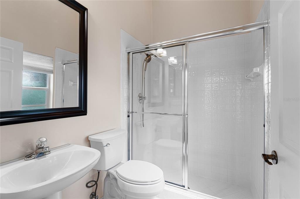 На продажу: $899,900 (4 спален, 3 ванн, 3589 Квадратных фут)