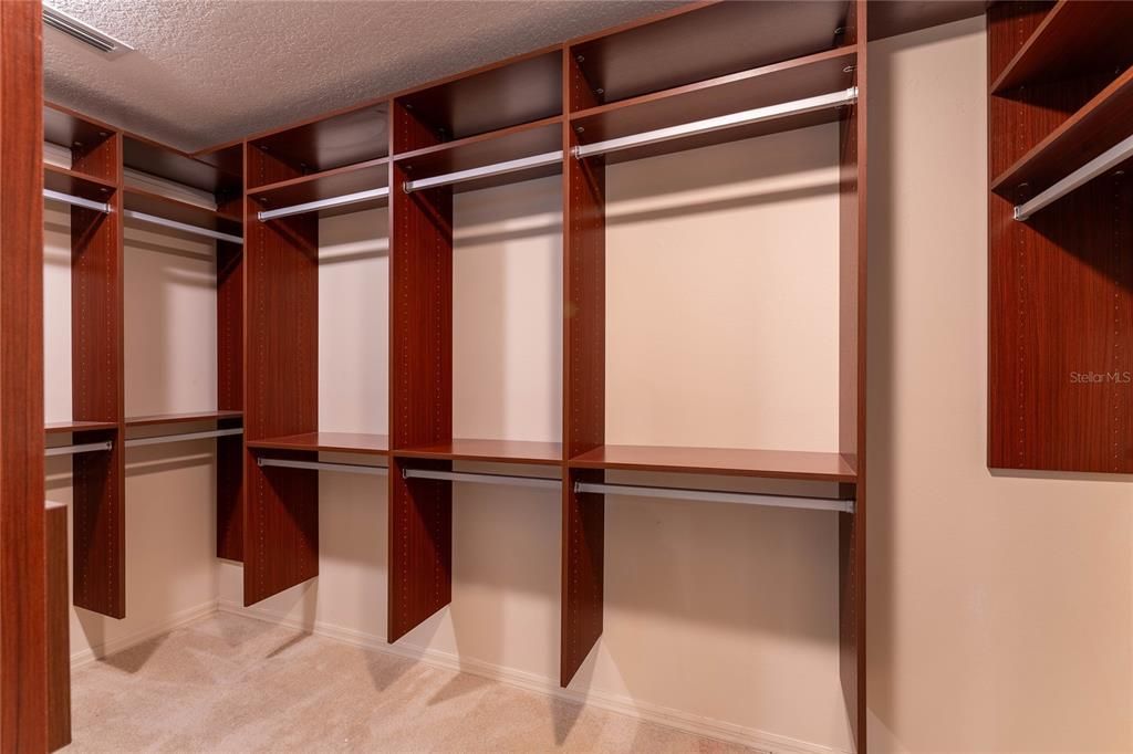 На продажу: $899,900 (4 спален, 3 ванн, 3589 Квадратных фут)