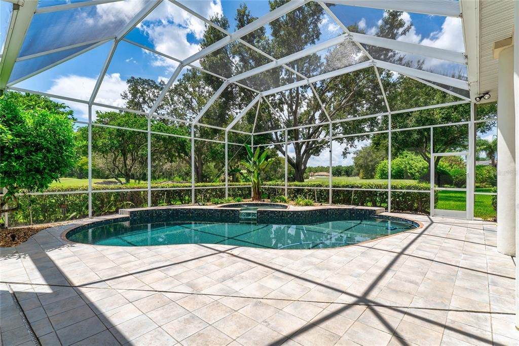 На продажу: $899,900 (4 спален, 3 ванн, 3589 Квадратных фут)