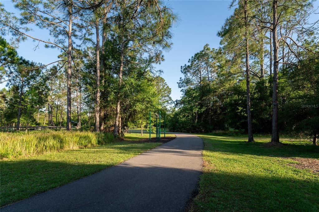 На продажу: $899,900 (4 спален, 3 ванн, 3589 Квадратных фут)