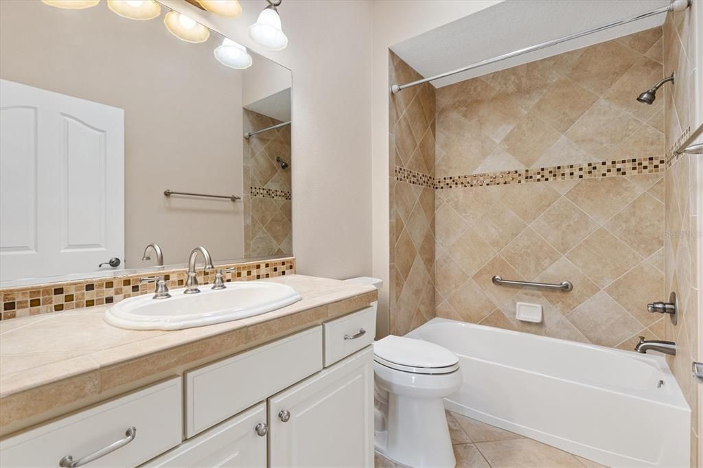 Active With Contract: $979,900 (3 beds, 3 baths, 2191 Square Feet)