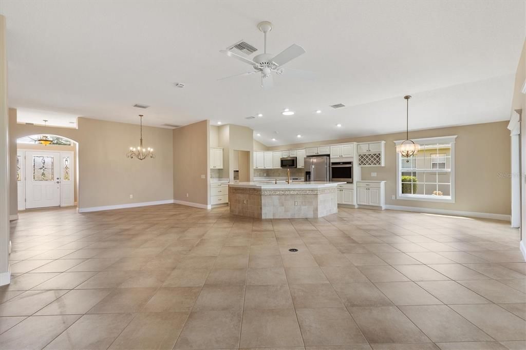 Active With Contract: $979,900 (3 beds, 3 baths, 2191 Square Feet)