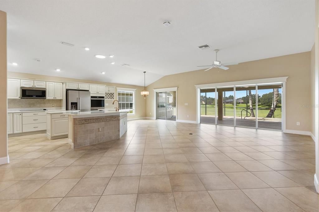 Active With Contract: $979,900 (3 beds, 3 baths, 2191 Square Feet)