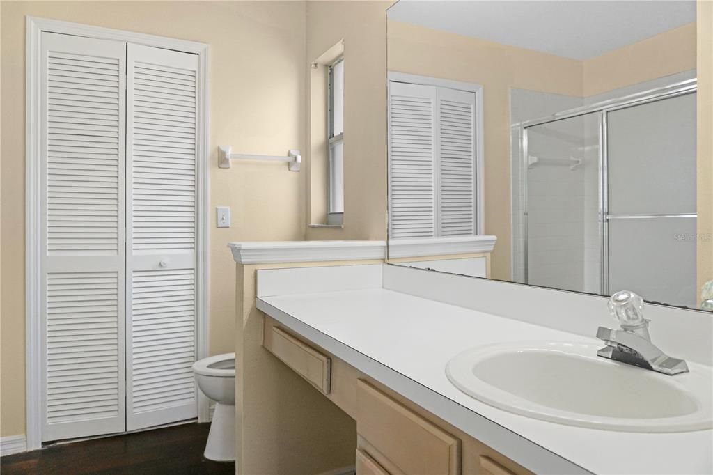 合同活跃: $1,650 (3 贝兹, 2 浴室, 1502 平方英尺)