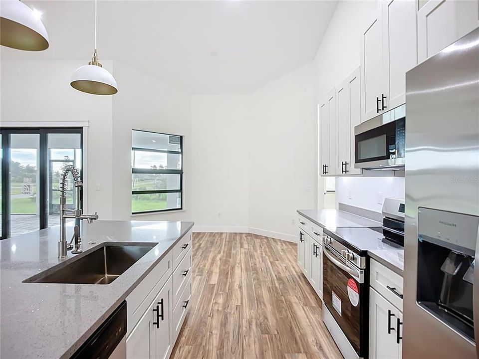 Active With Contract: $395,000 (3 beds, 2 baths, 2027 Square Feet)
