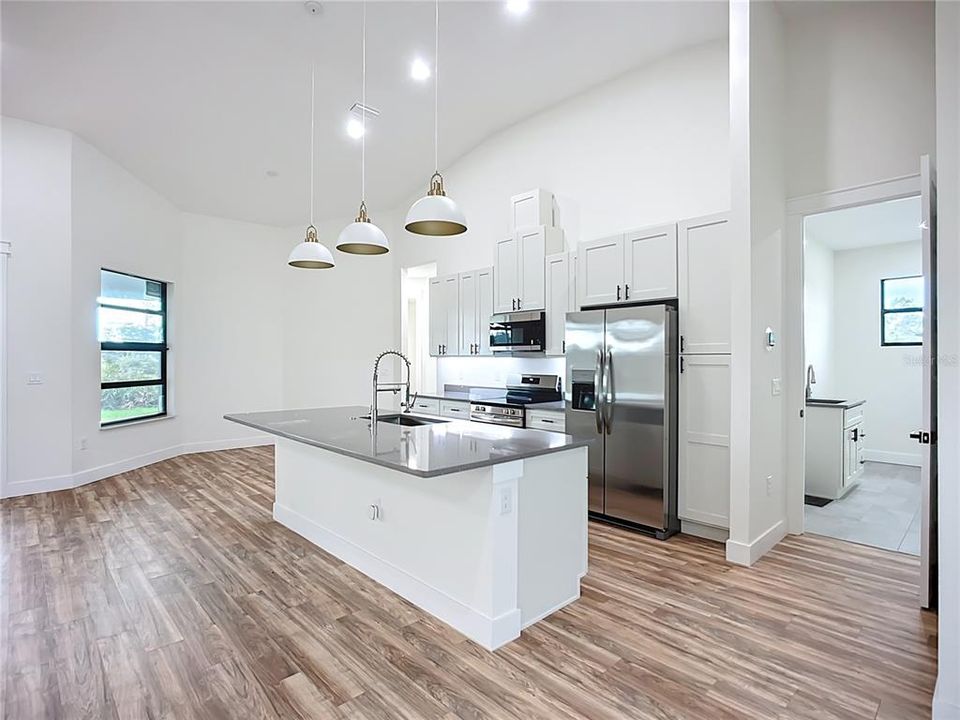 Active With Contract: $395,000 (3 beds, 2 baths, 2027 Square Feet)