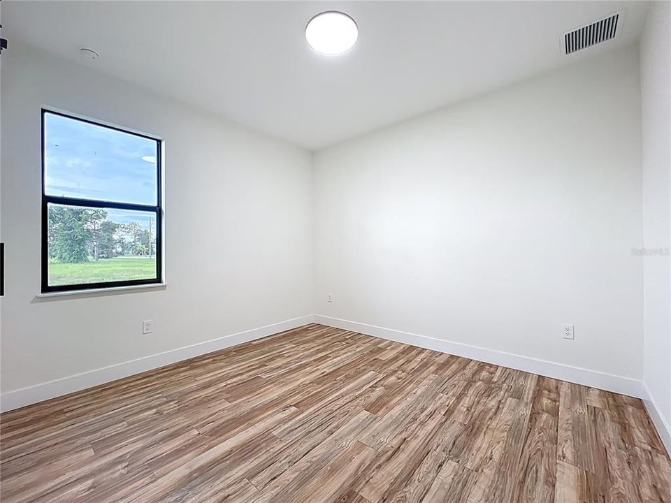 Active With Contract: $395,000 (3 beds, 2 baths, 2027 Square Feet)