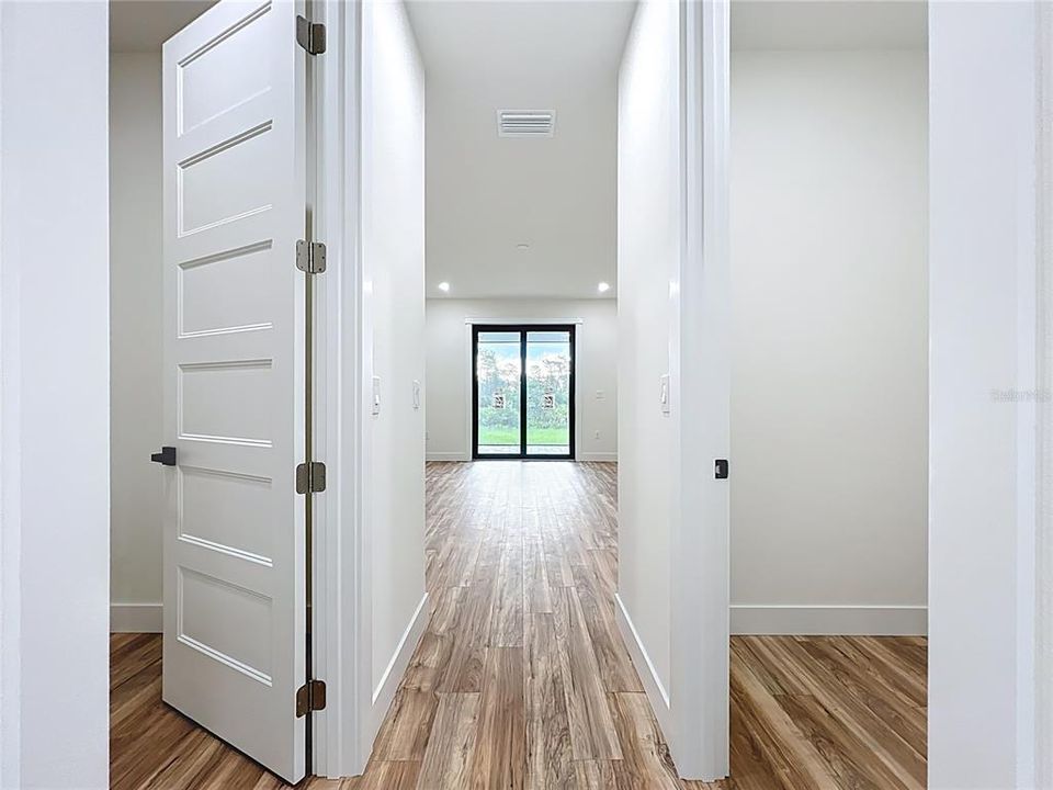 Active With Contract: $395,000 (3 beds, 2 baths, 2027 Square Feet)