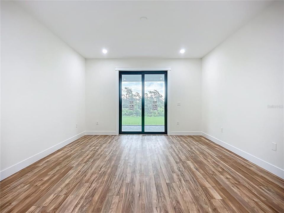 Active With Contract: $395,000 (3 beds, 2 baths, 2027 Square Feet)
