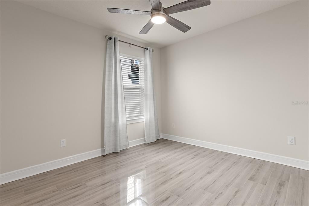 For Rent: $2,700 (4 beds, 2 baths, 1849 Square Feet)