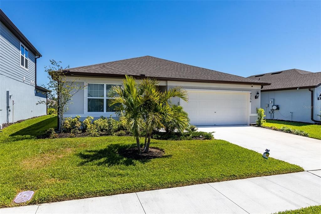 For Rent: $2,700 (4 beds, 2 baths, 1849 Square Feet)