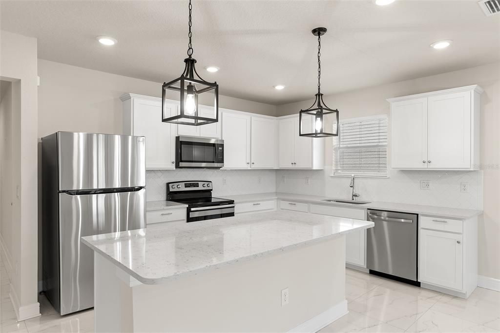 For Rent: $2,700 (4 beds, 2 baths, 1849 Square Feet)