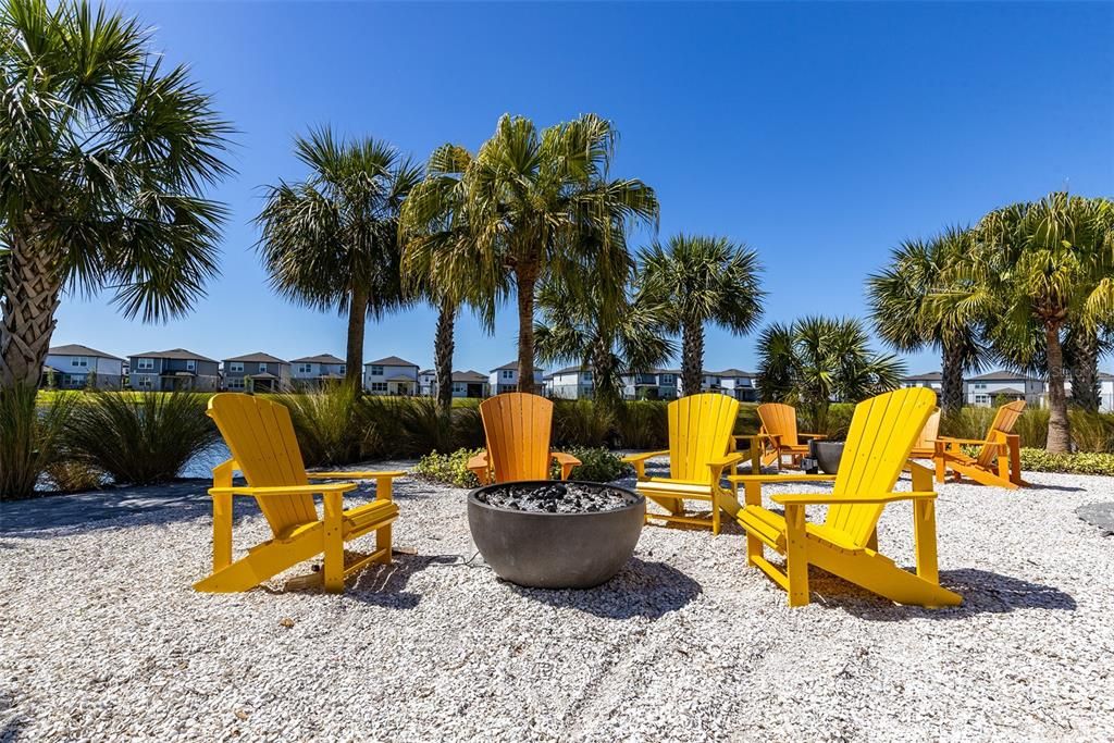 For Rent: $2,700 (4 beds, 2 baths, 1849 Square Feet)