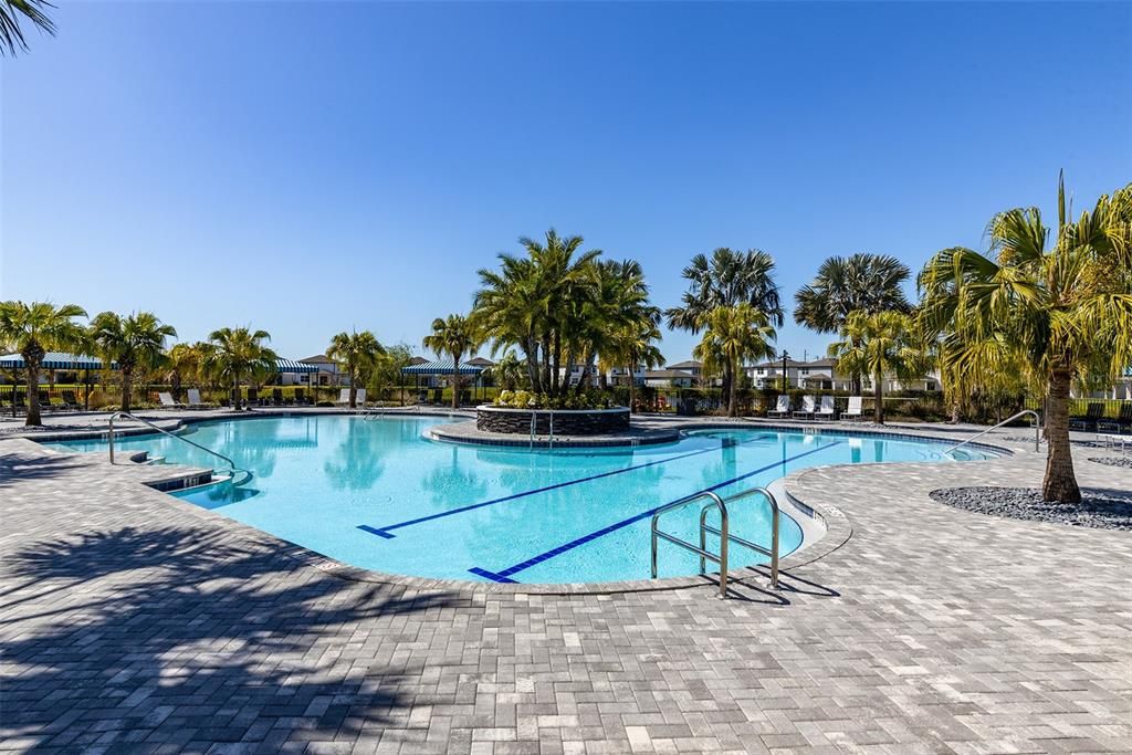 For Rent: $2,700 (4 beds, 2 baths, 1849 Square Feet)