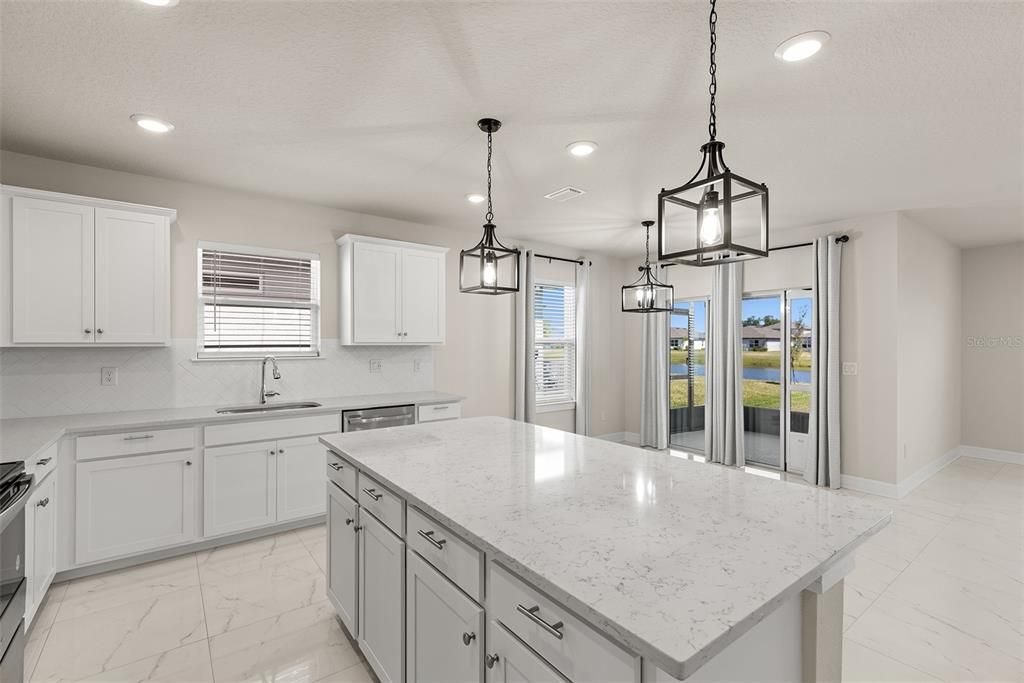 For Rent: $2,700 (4 beds, 2 baths, 1849 Square Feet)