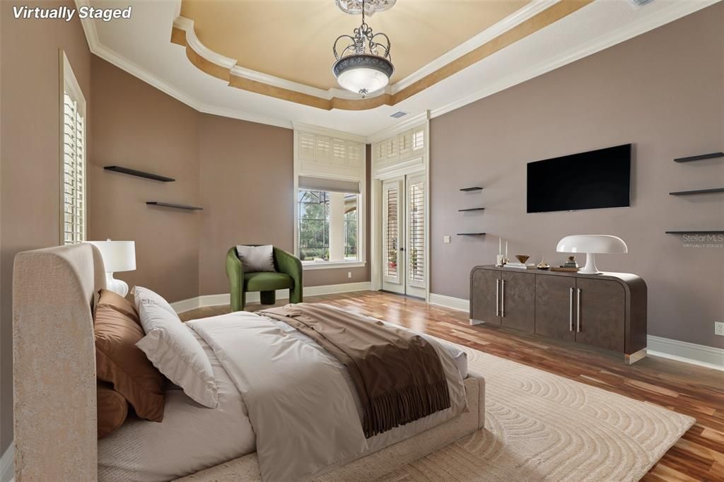 合同活跃: $1,369,000 (5 贝兹, 4 浴室, 5632 平方英尺)