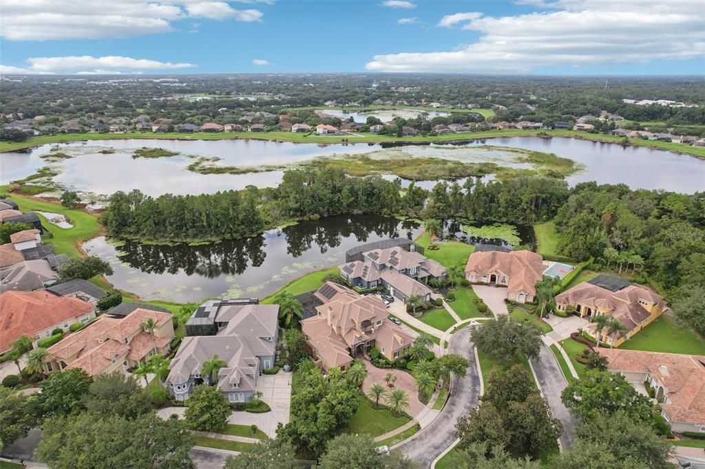 合同活跃: $1,369,000 (5 贝兹, 4 浴室, 5632 平方英尺)