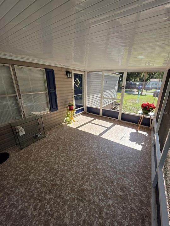 待售: $140,000 (2 贝兹, 2 浴室, 1056 平方英尺)