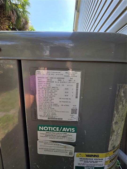 待售: $140,000 (2 贝兹, 2 浴室, 1056 平方英尺)