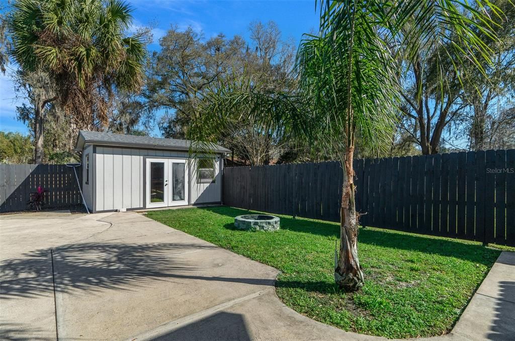 合同活跃: $299,900 (3 贝兹, 2 浴室, 1530 平方英尺)