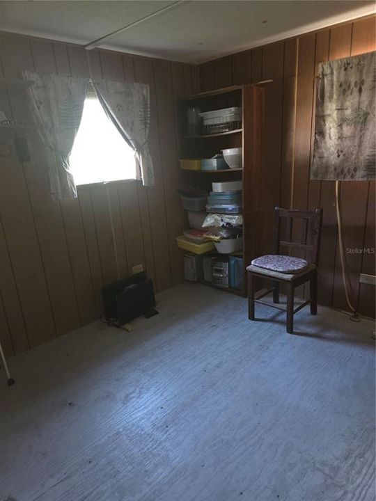 Active With Contract: $150,000 (2 beds, 1 baths, 672 Square Feet)