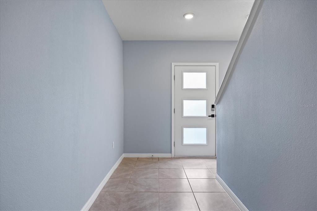 For Rent: $2,600 (5 beds, 3 baths, 2522 Square Feet)