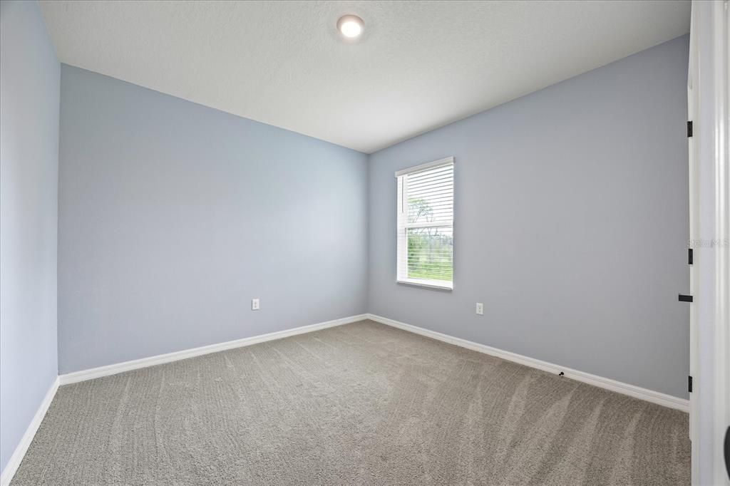 For Rent: $2,600 (5 beds, 3 baths, 2522 Square Feet)