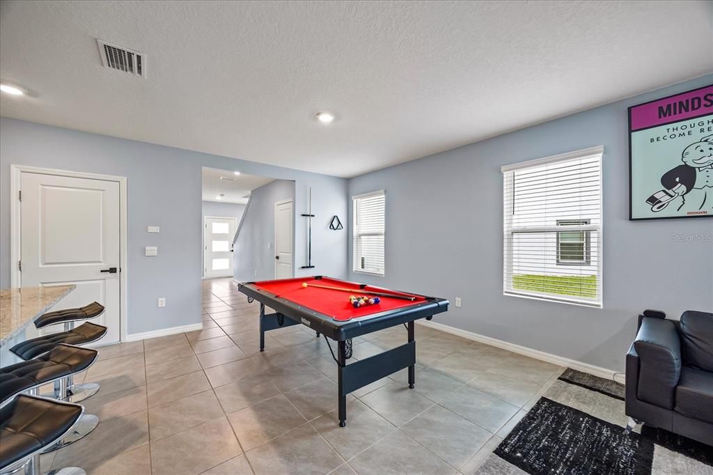 For Rent: $2,600 (5 beds, 3 baths, 2522 Square Feet)