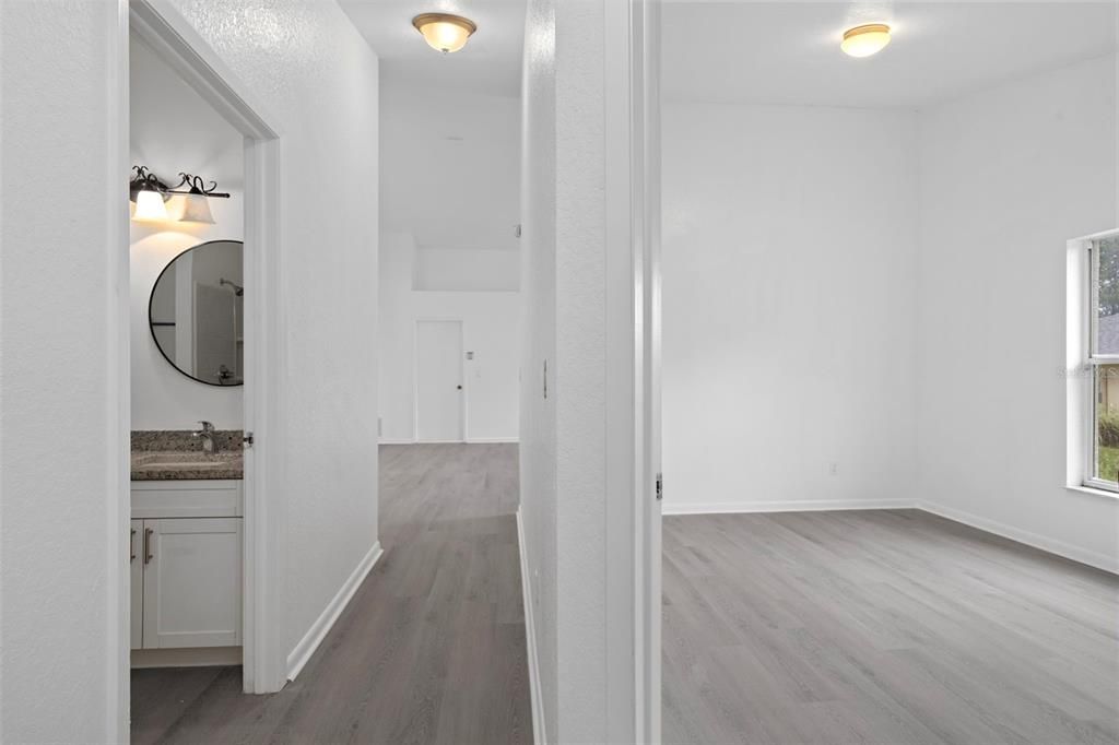 待售: $434,345 (3 贝兹, 2 浴室, 2303 平方英尺)