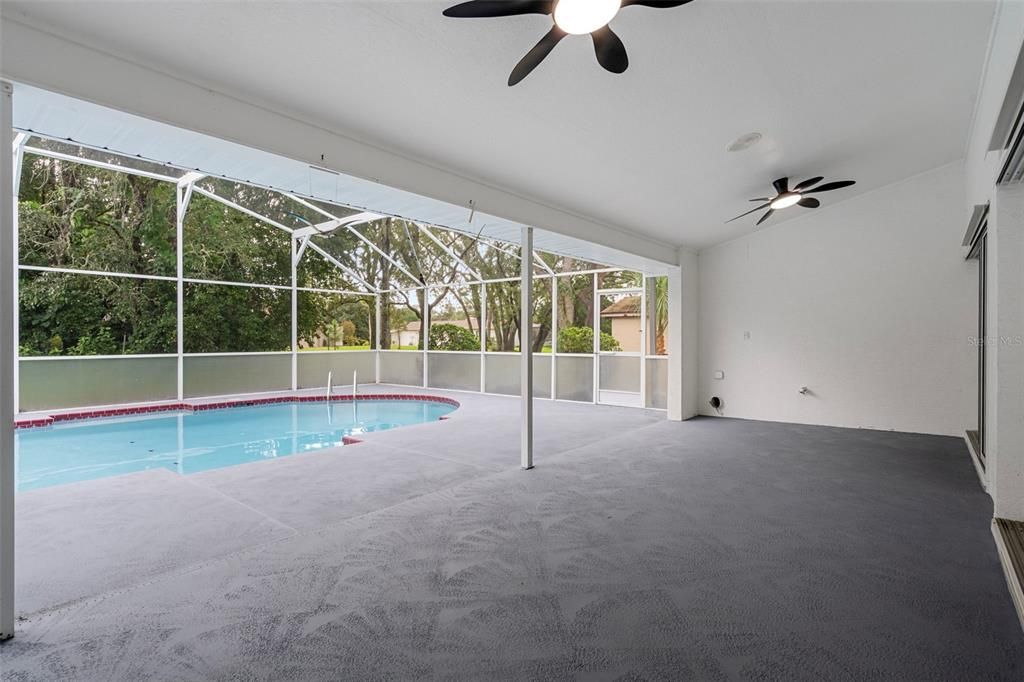 待售: $434,345 (3 贝兹, 2 浴室, 2303 平方英尺)