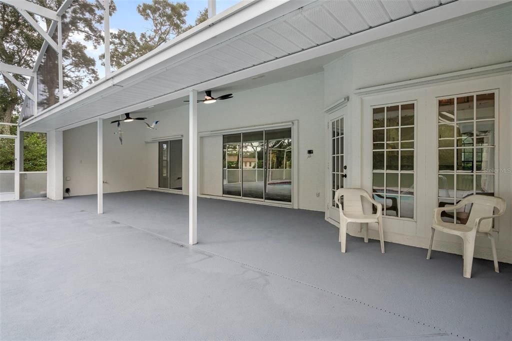 待售: $434,345 (3 贝兹, 2 浴室, 2303 平方英尺)