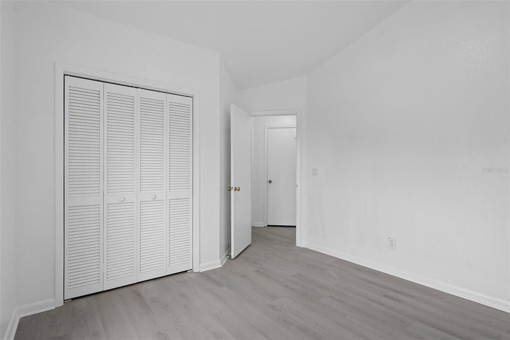 待售: $434,345 (3 贝兹, 2 浴室, 2303 平方英尺)