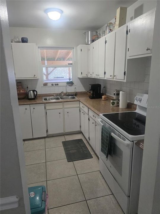 En Venta: $249,500 (2 camas, 1 baños, 880 Pies cuadrados)