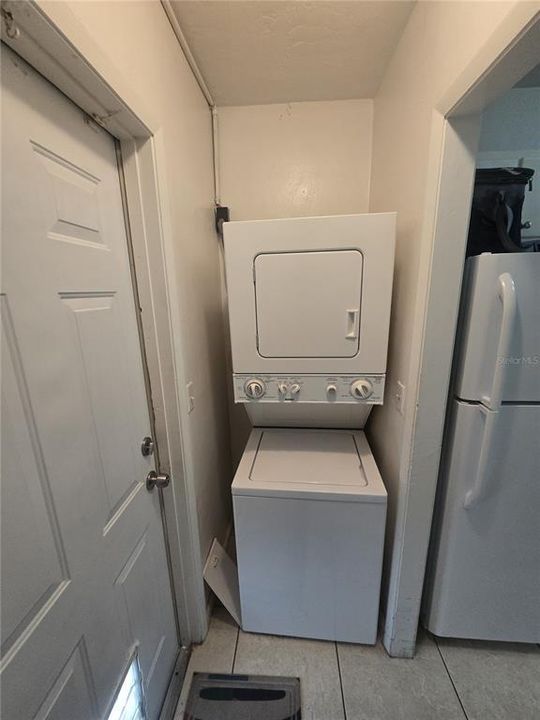 En Venta: $249,500 (2 camas, 1 baños, 880 Pies cuadrados)