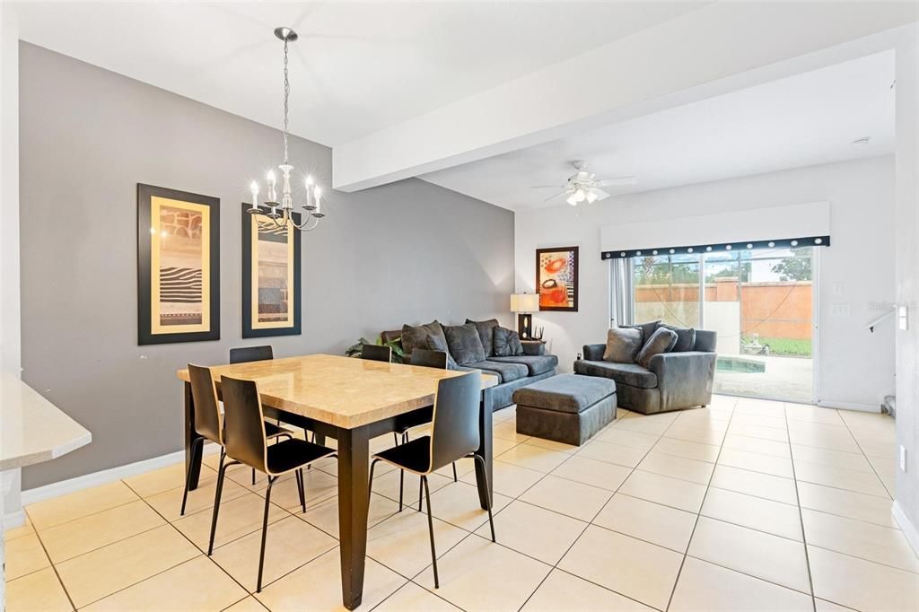 For Sale: $335,990 (3 beds, 2 baths, 1295 Square Feet)