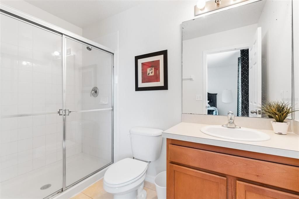 For Sale: $335,990 (3 beds, 2 baths, 1295 Square Feet)