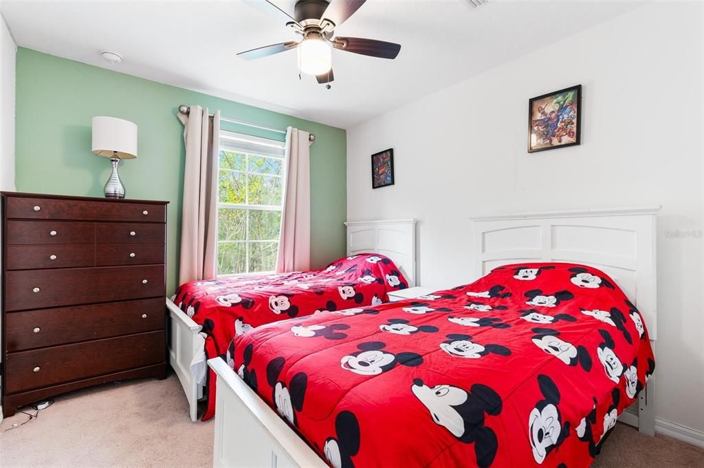 For Sale: $335,990 (3 beds, 2 baths, 1295 Square Feet)