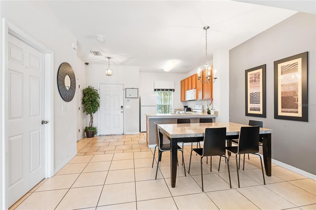 For Sale: $335,990 (3 beds, 2 baths, 1295 Square Feet)