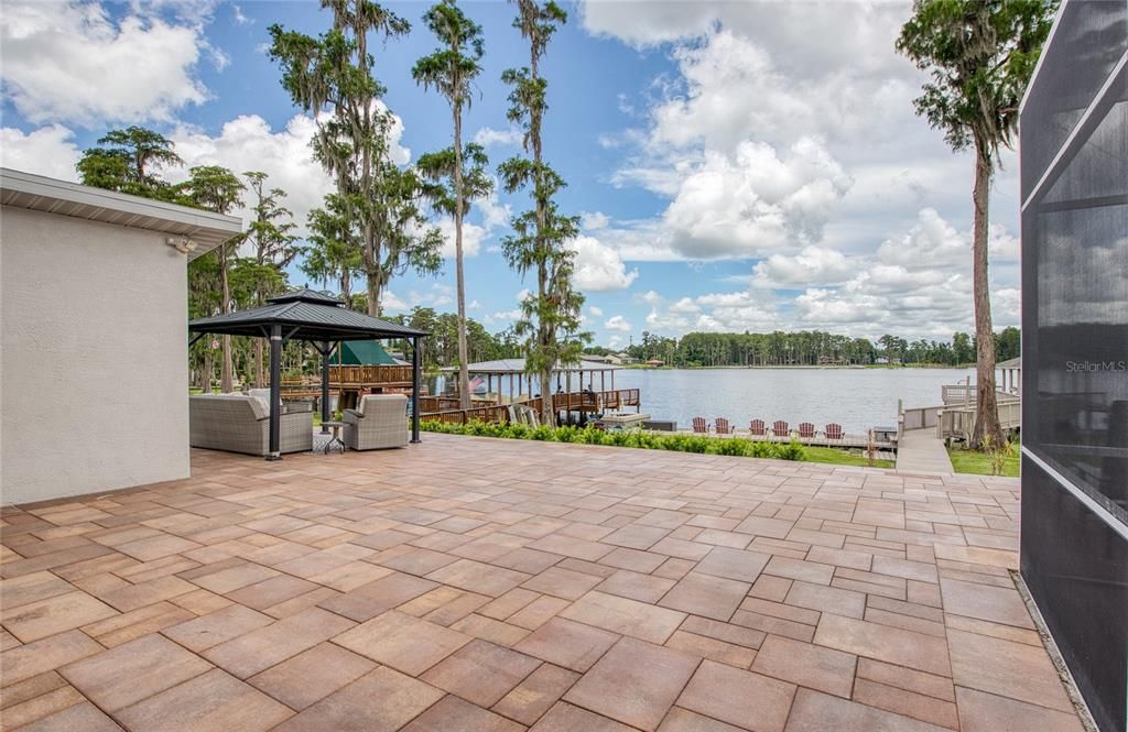 For Sale: $1,450,000 (4 beds, 3 baths, 3138 Square Feet)