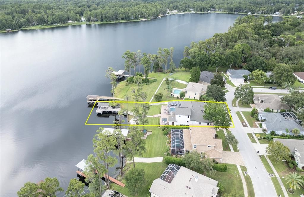 For Sale: $1,450,000 (4 beds, 3 baths, 3138 Square Feet)