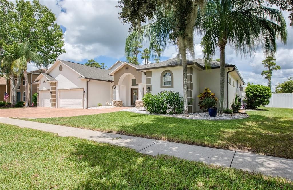 For Sale: $1,450,000 (4 beds, 3 baths, 3138 Square Feet)