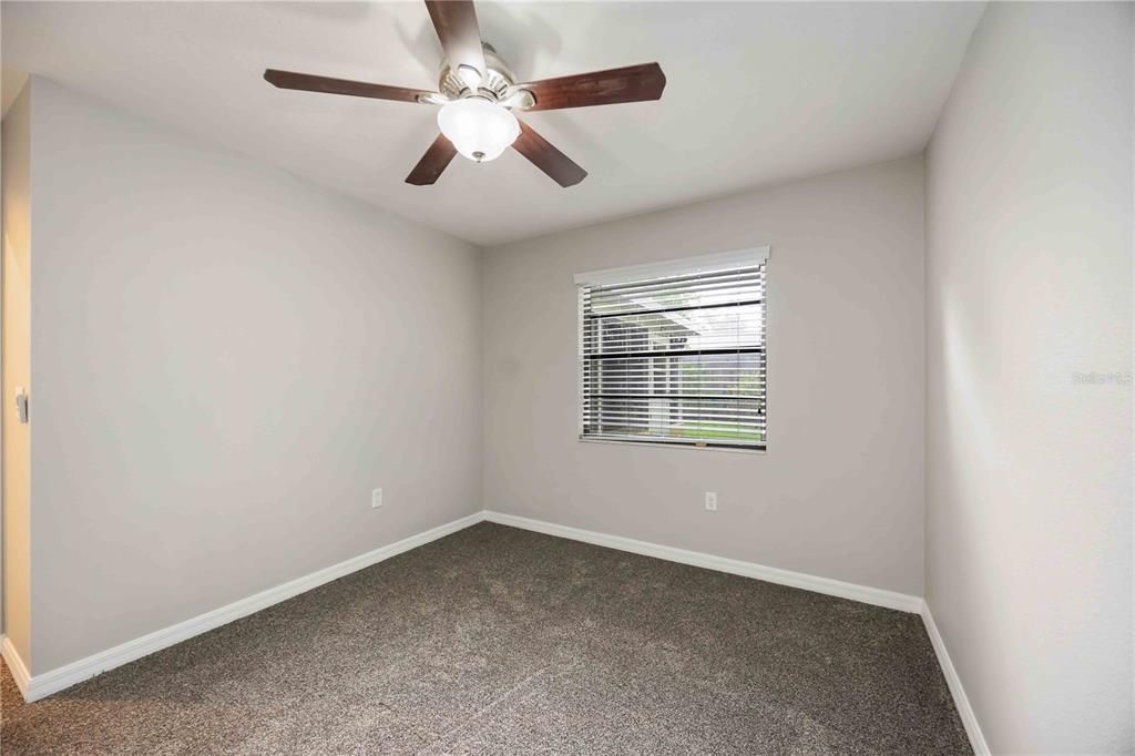 出租: $3,100 (3 贝兹, 2 浴室, 1890 平方英尺)