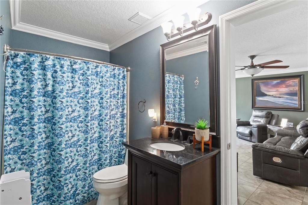 Active With Contract: $549,000 (6 beds, 4 baths, 3514 Square Feet)