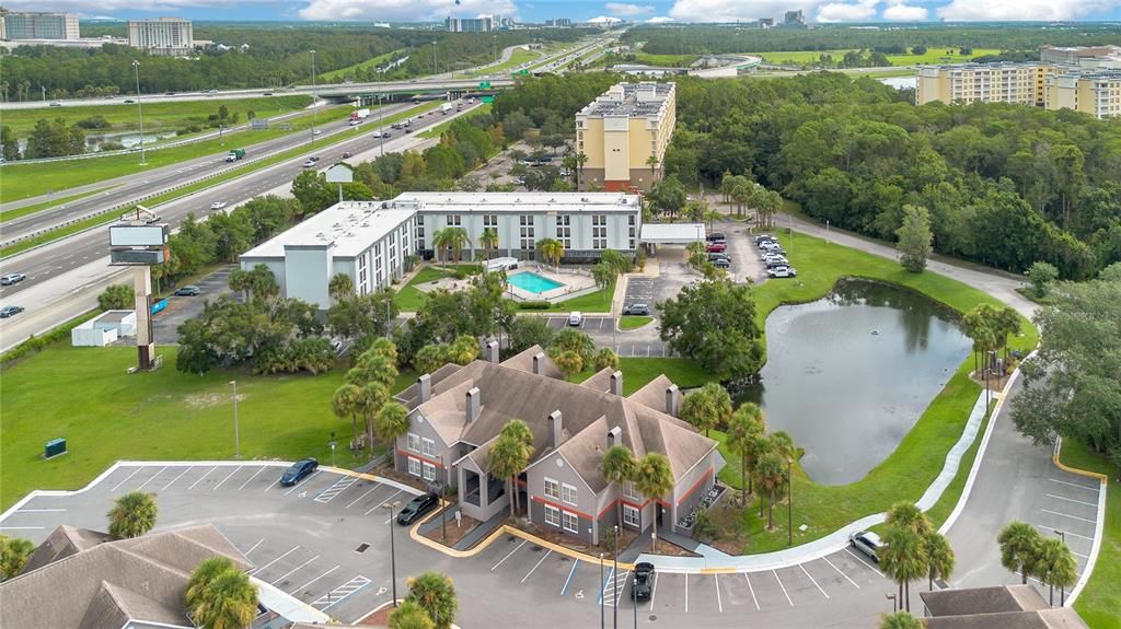 For Sale: $150,000 (1 beds, 1 baths, 648 Square Feet)