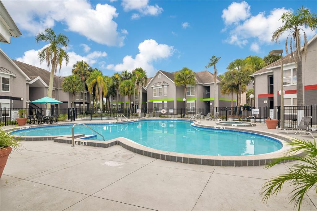 For Sale: $150,000 (1 beds, 1 baths, 648 Square Feet)